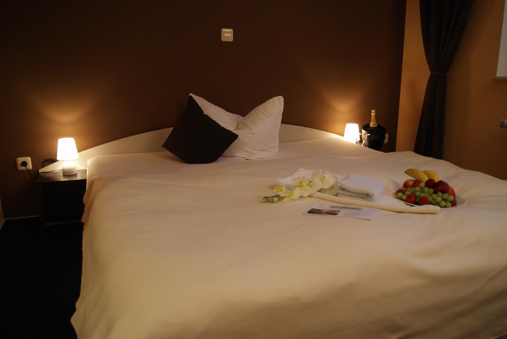 Landhotel Berggaststaette Bickenriede Anrode ห้อง รูปภาพ